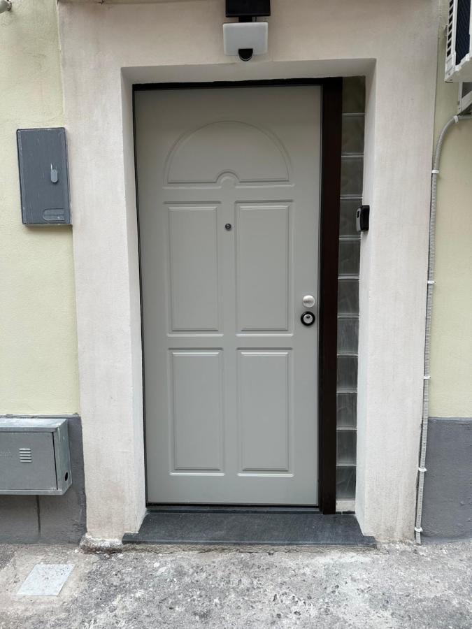 Dimora Bianca Apartment CTA Exterior foto